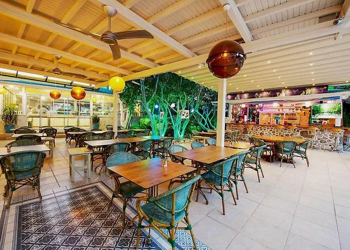 托诺兹海滩酒店 酒店