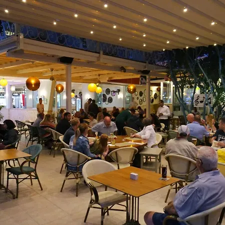 Tonoz Hotel