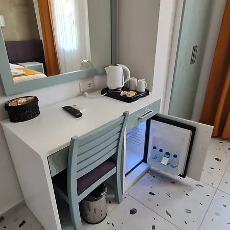 فندق تونوز بيتش 3*