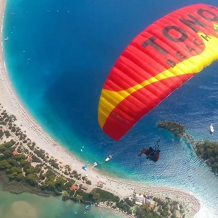 ホテル トノゾ ビーチ 3*