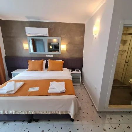 Tonoz Otel 3*