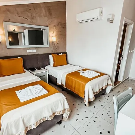 Tonoz Otel 3*