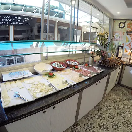 托诺兹海滩酒店